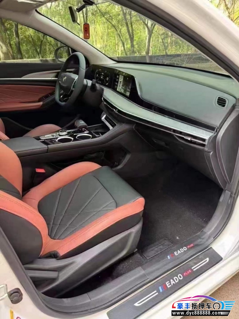 24年长安逸动轿车抵押车出售