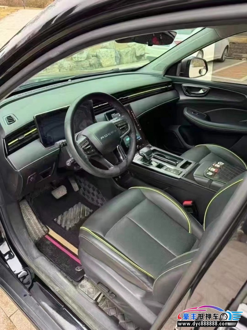 22年荣威RX5轿车抵押车出售