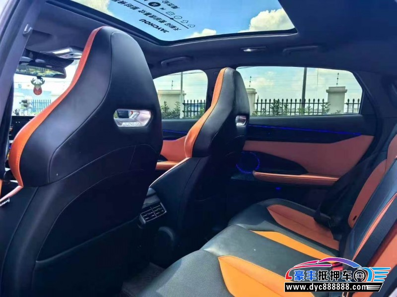 23年长安长安UNI轿车抵押车出售