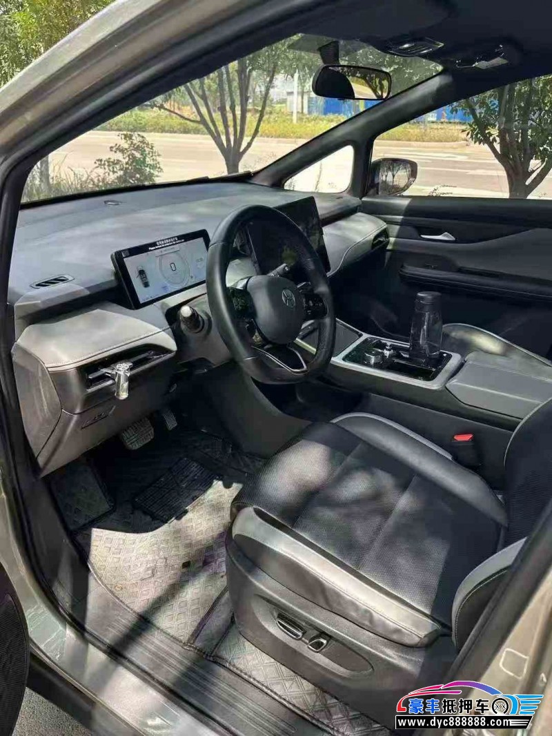 23年合创z03轿车抵押车出售