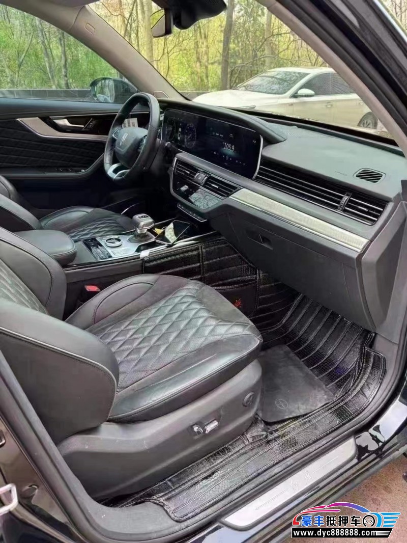 20年红旗HS5轿车抵押车出售