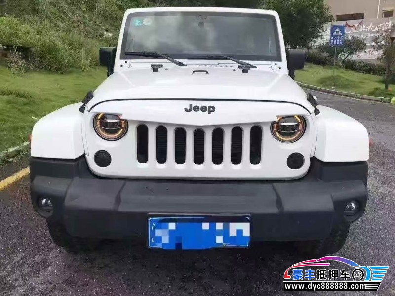 17年Jeep牧马人轿车抵押车出售