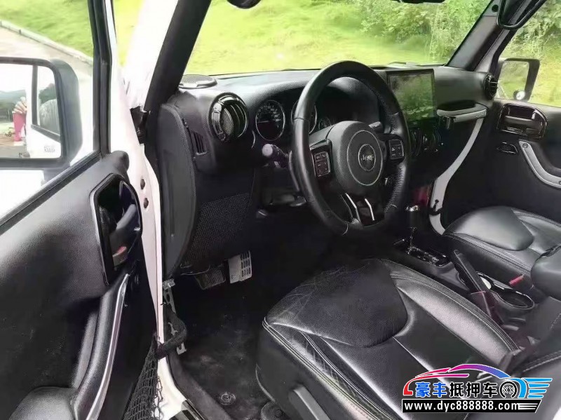 17年Jeep牧马人轿车抵押车出售