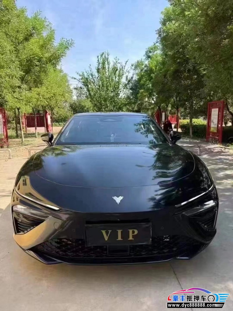 23年哪吒S轿车抵押车出售