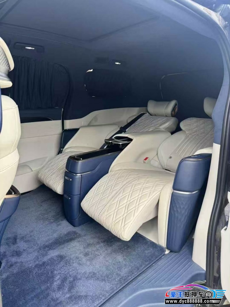 21年别克GL8轿车抵押车出售