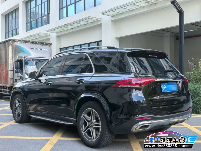 21年奔驰GLE轿车抵押车出售