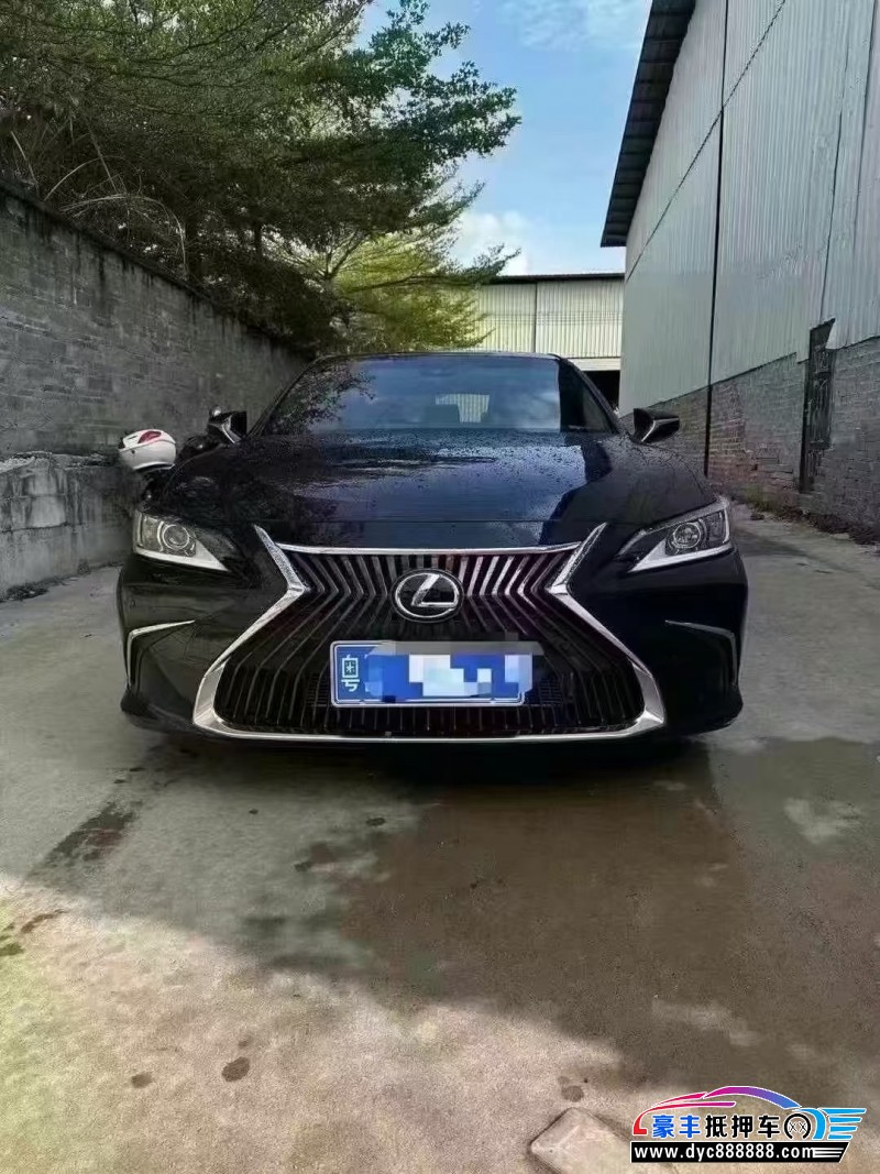 21年雷克萨斯ES轿车抵押车出售