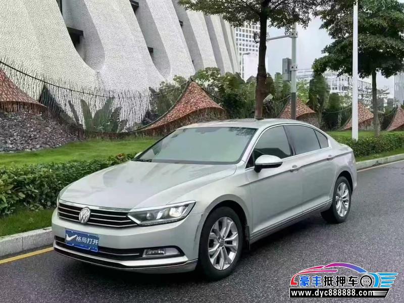 16年大众迈腾轿车抵押车出售