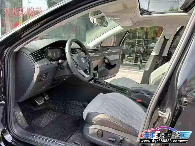 24年大众迈腾轿车抵押车出售