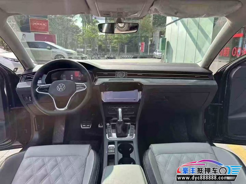 24年大众迈腾轿车抵押车出售