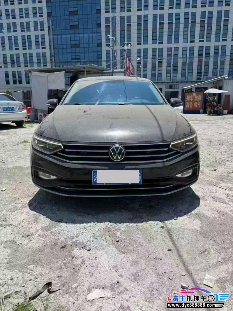 21年大众迈腾轿车抵押车出售