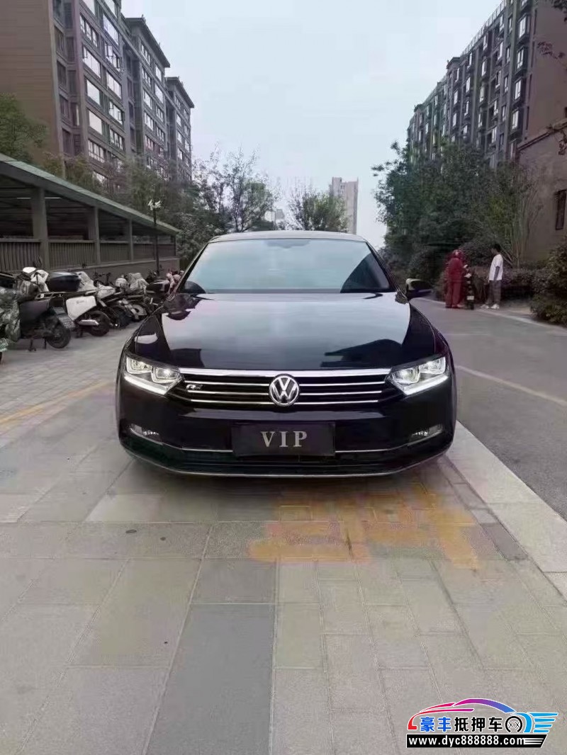 20年大众迈腾轿车抵押车出售