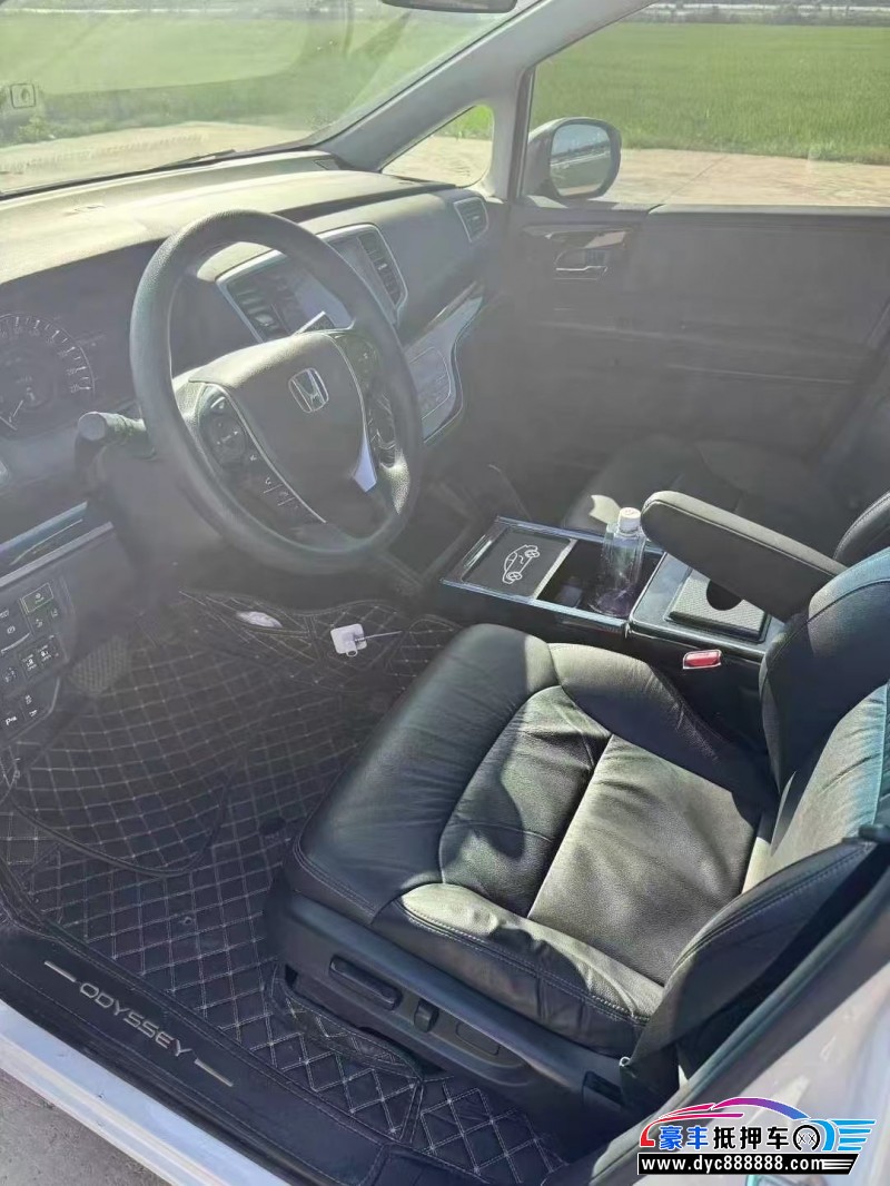 21年本田奥德赛轿车抵押车出售