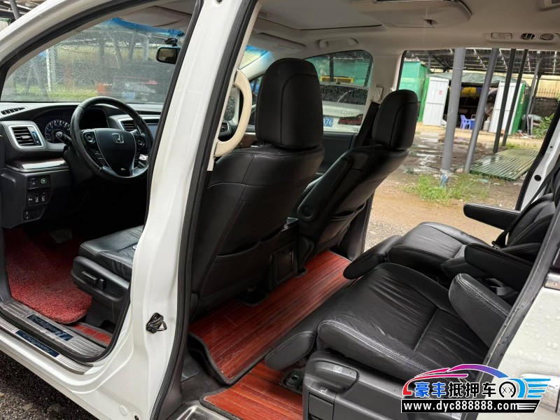 16年本田奥德赛轿车抵押车出售