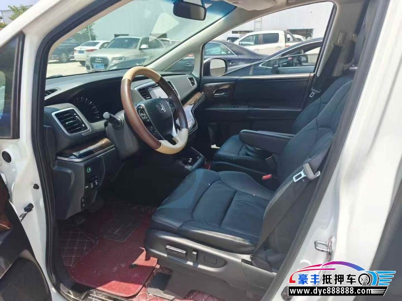 17年本田奥德赛轿车抵押车出售