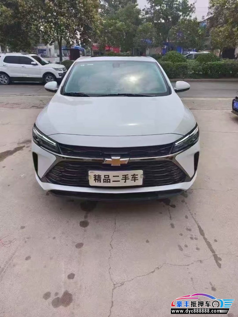 抵押车出售23年雪佛兰科鲁泽轿车