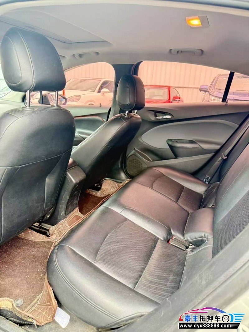 19年雪佛兰科鲁泽轿车抵押车出售