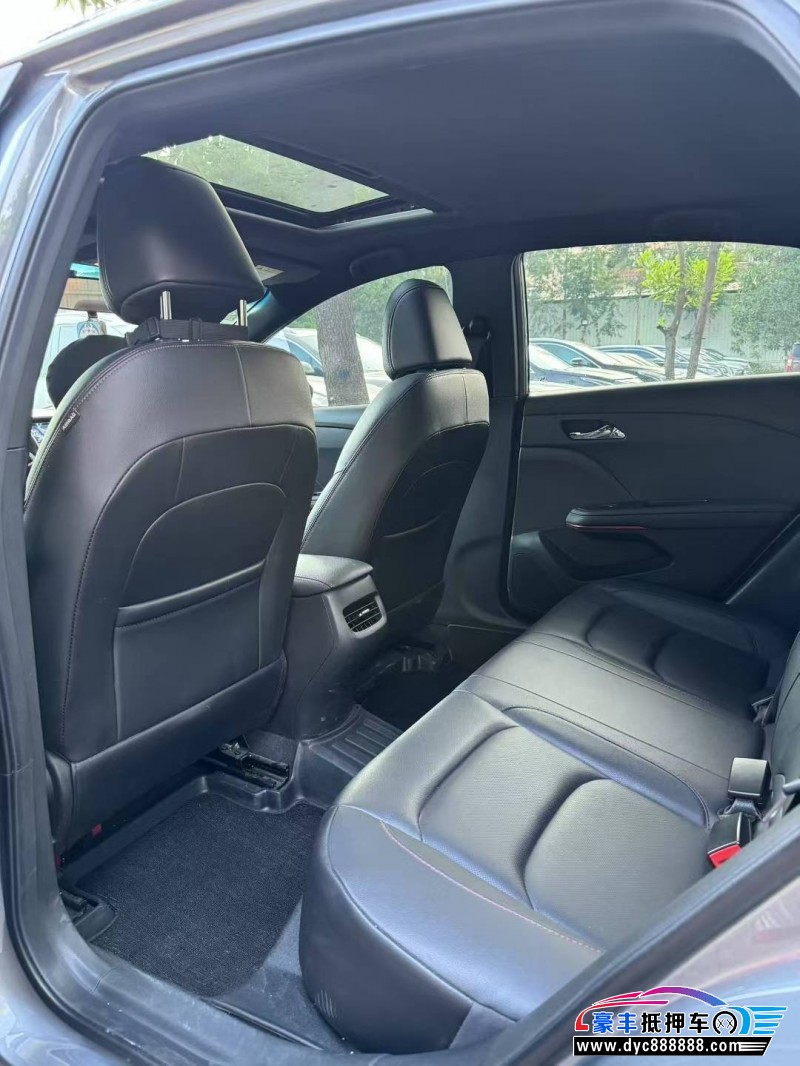 21年雪佛兰科鲁泽轿车抵押车出售