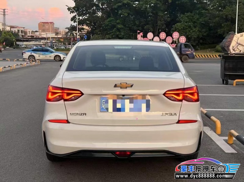 23年雪佛兰科鲁泽轿车抵押车出售