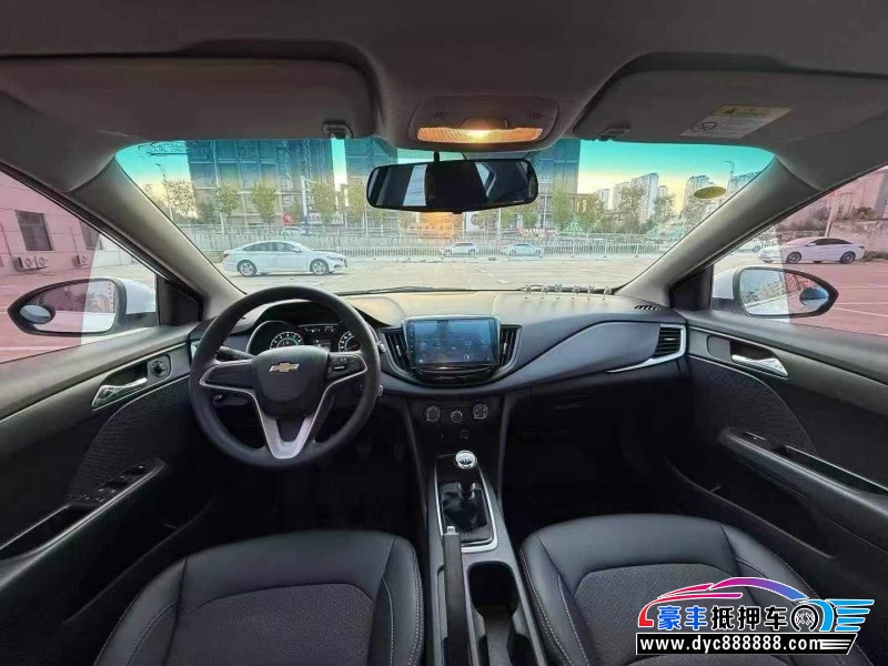 18年雪佛兰科鲁兹轿车抵押车出售