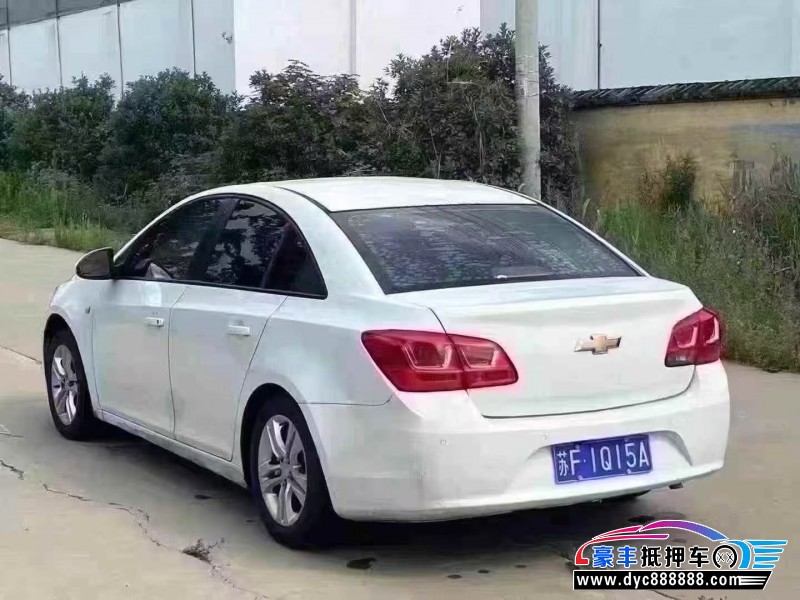 15年雪佛兰科鲁兹轿车抵押车出售