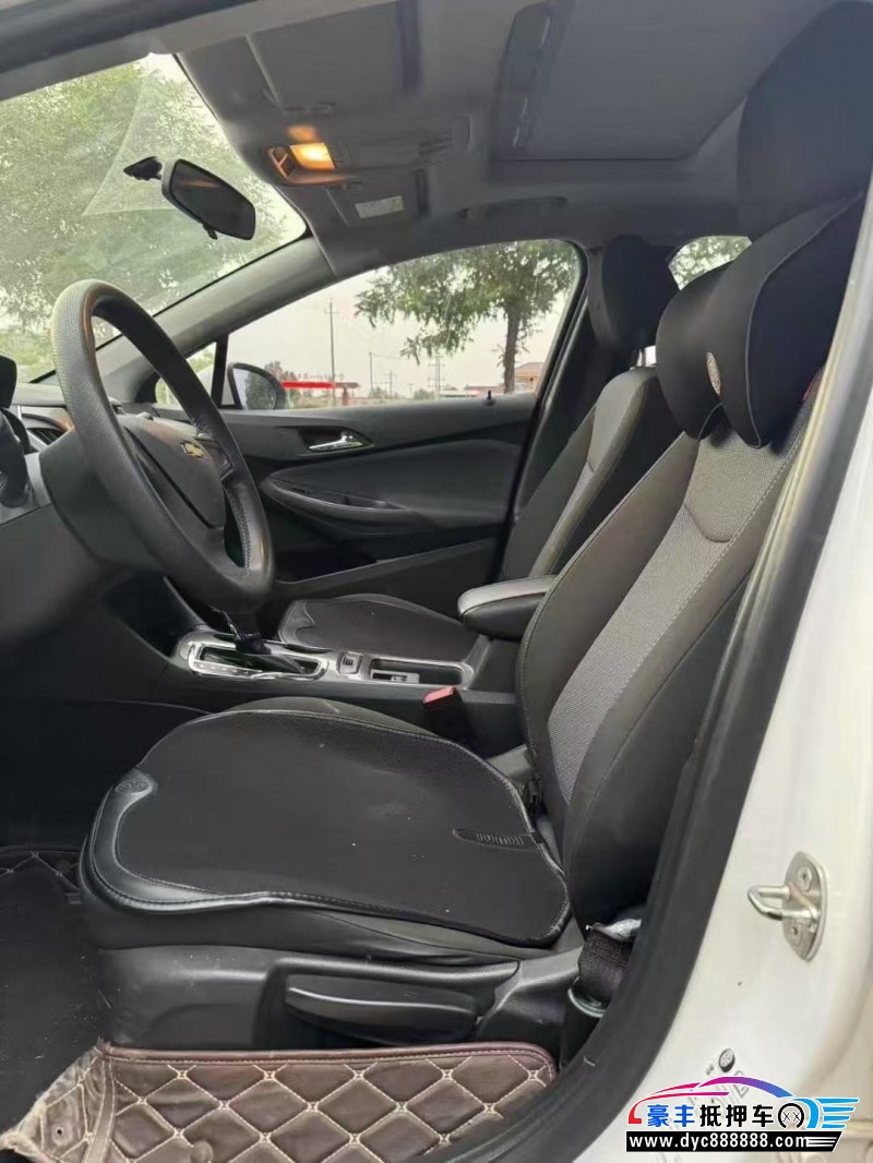 19年雪佛兰科鲁兹轿车抵押车出售