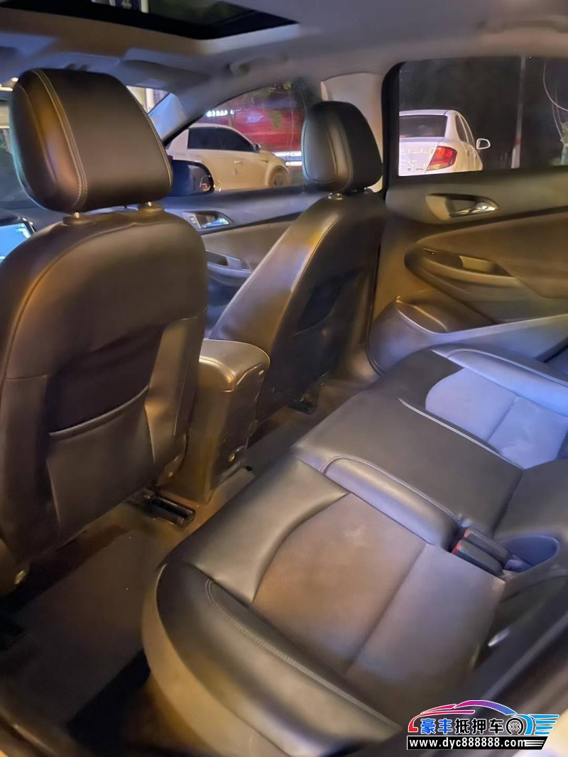 16年雪佛兰科鲁兹轿车抵押车出售