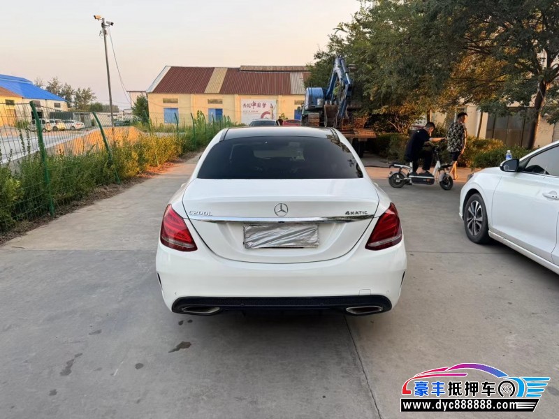 15年奔驰C轿车抵押车出售