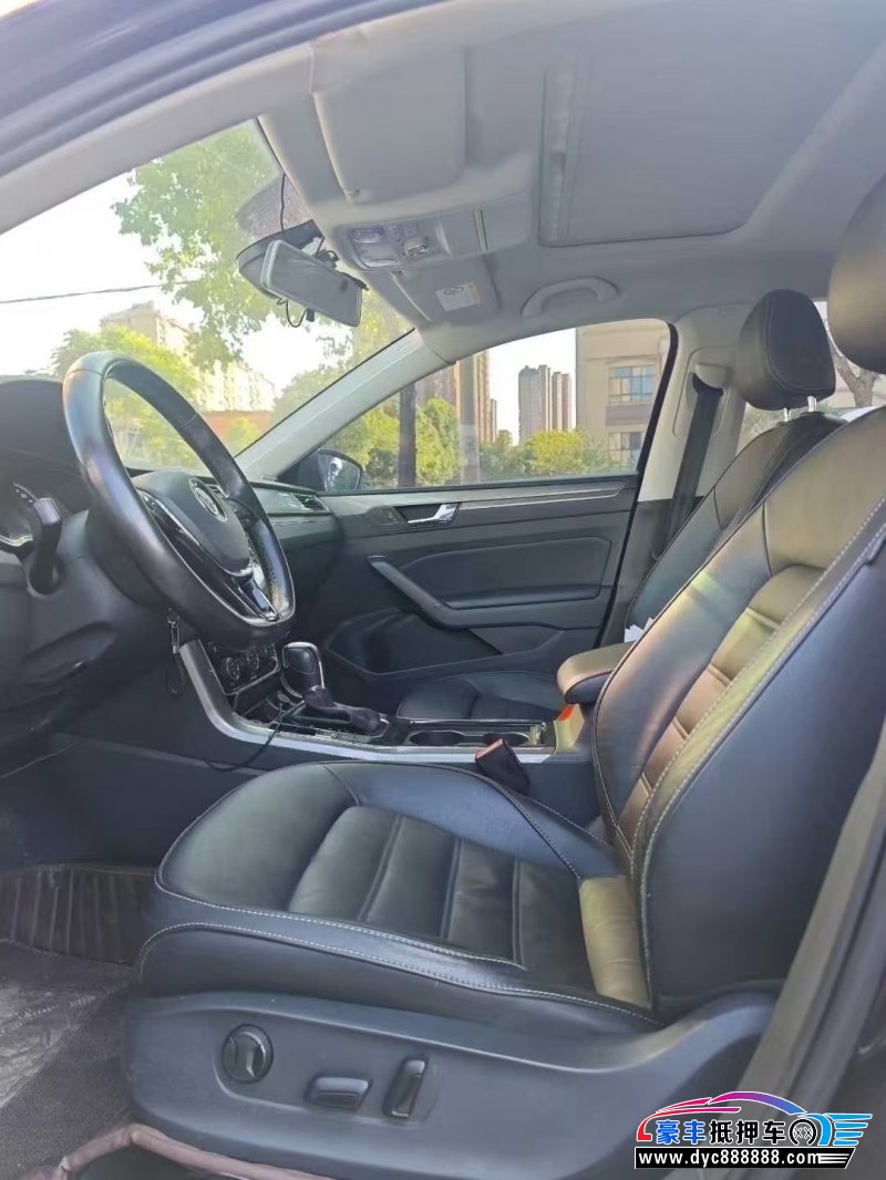 17年大众帕萨特轿车抵押车出售