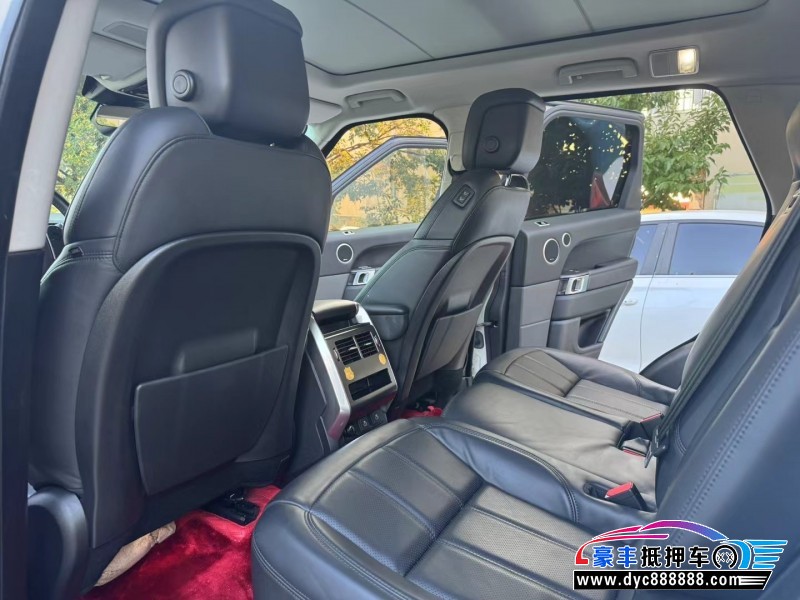 22年路虎揽胜运动轿车抵押车出售