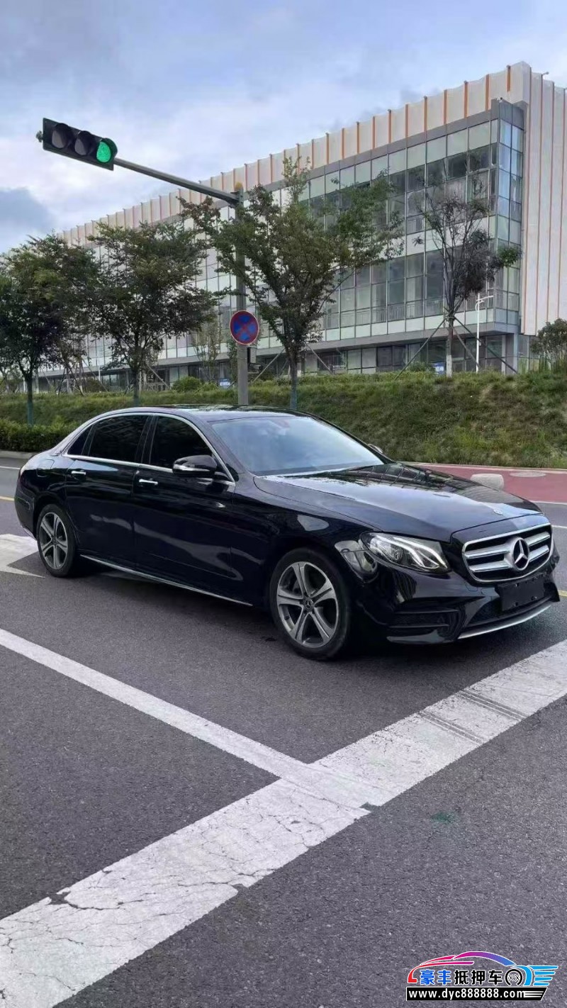 18年奔驰E轿车抵押车出售