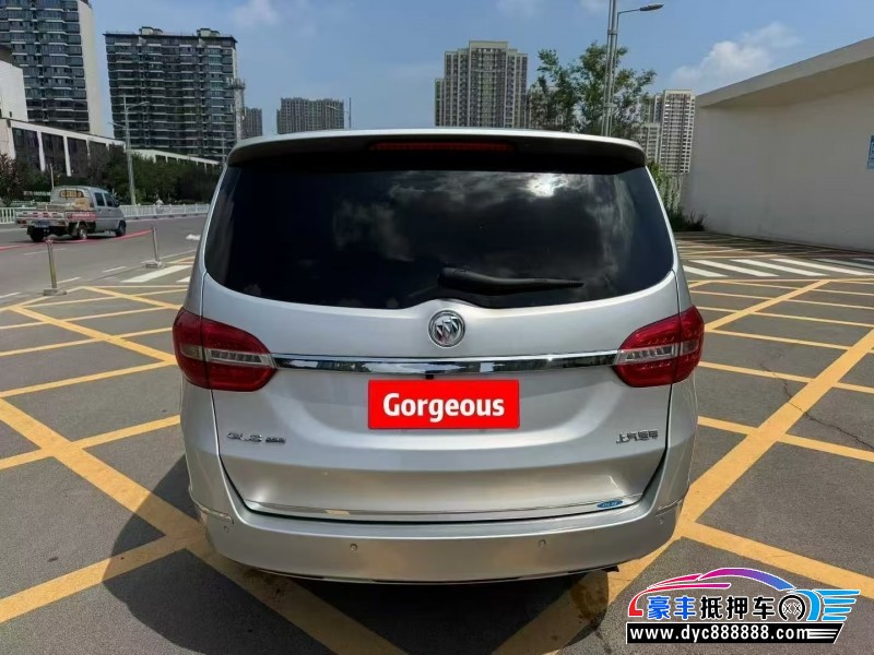 18年别克GL8轿车抵押车出售