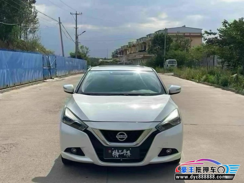 20年日产蓝鸟轿车抵押车出售