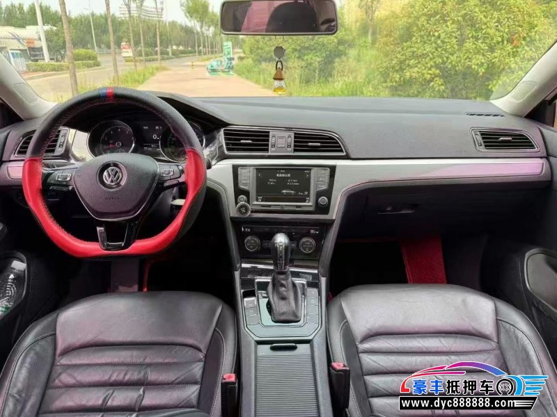 17年大众凌渡轿车抵押车出售