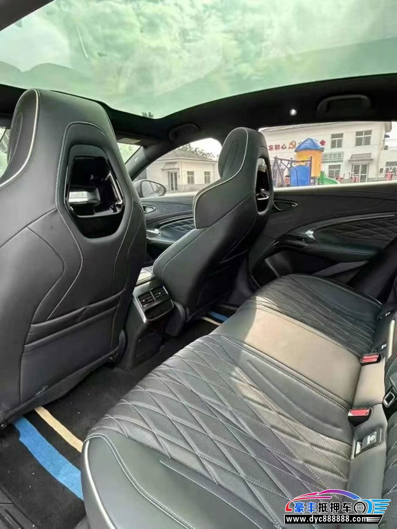 23年比亚迪海豹轿车抵押车出售