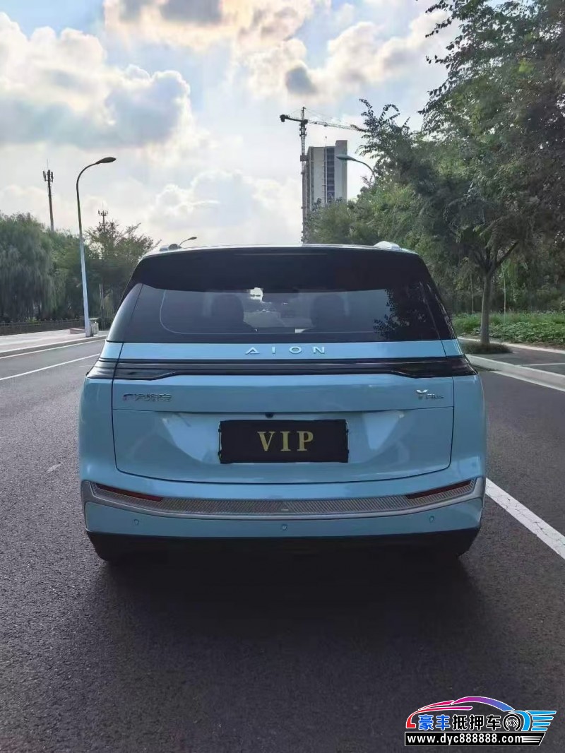 23年埃安Y80轿车抵押车出售