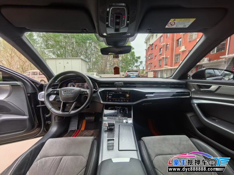 20年奥迪A6L轿车抵押车出售