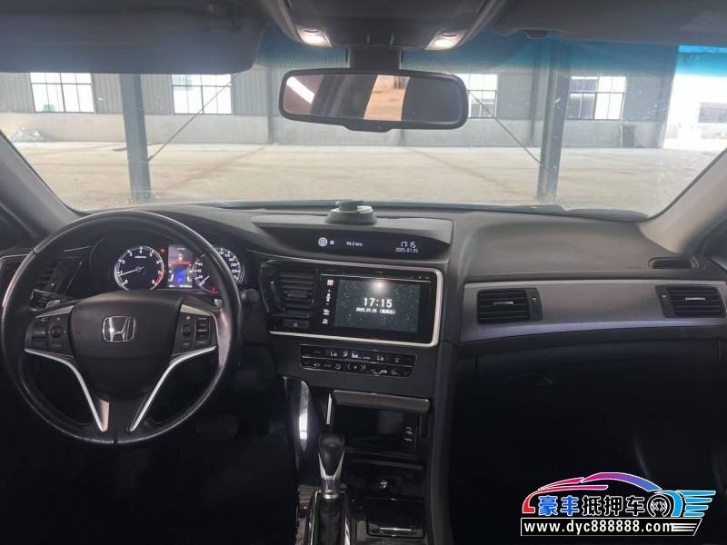 15年本田思铂睿轿车抵押车出售