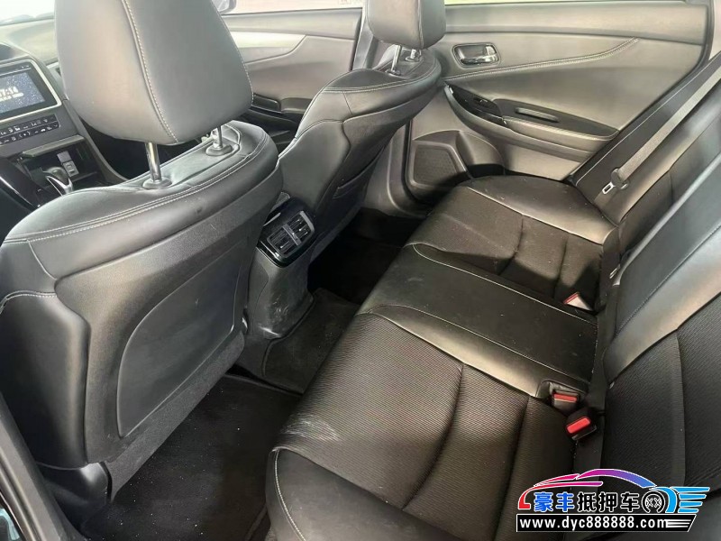 15年本田思铂睿轿车抵押车出售