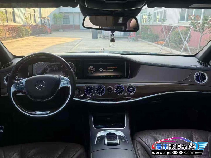 16年奔驰S轿车抵押车出售