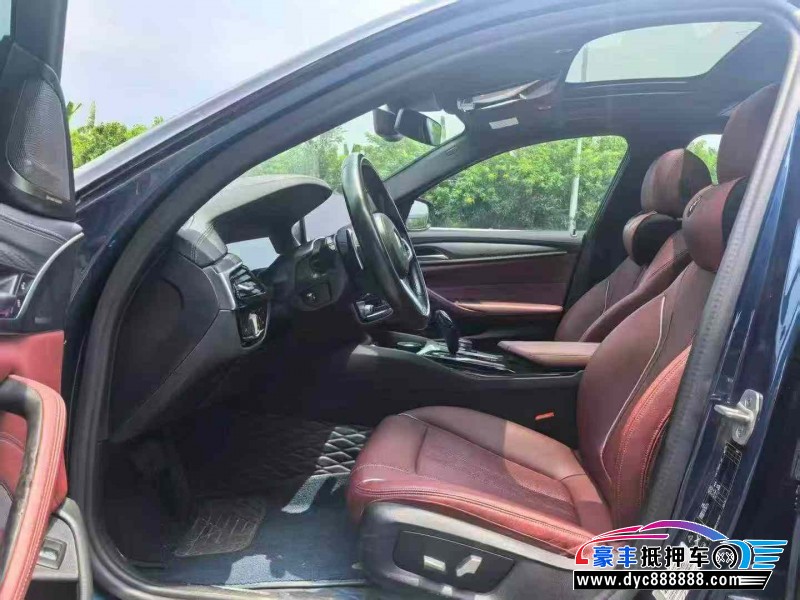 21年宝马5系轿车抵押车出售