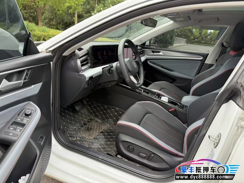 24年大众凌渡轿车抵押车出售