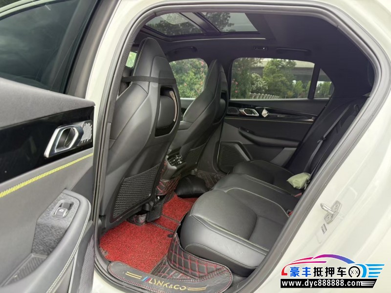 24年领克03轿车抵押车出售