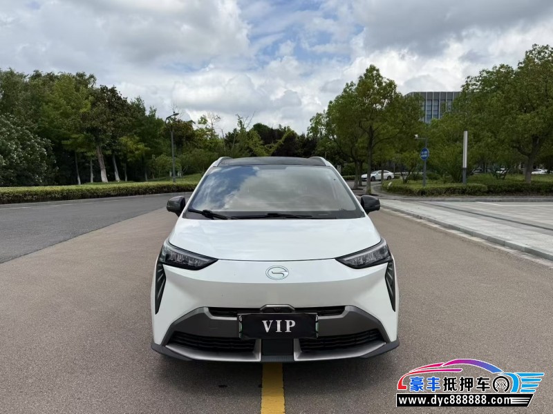 22年埃安Y70轿车