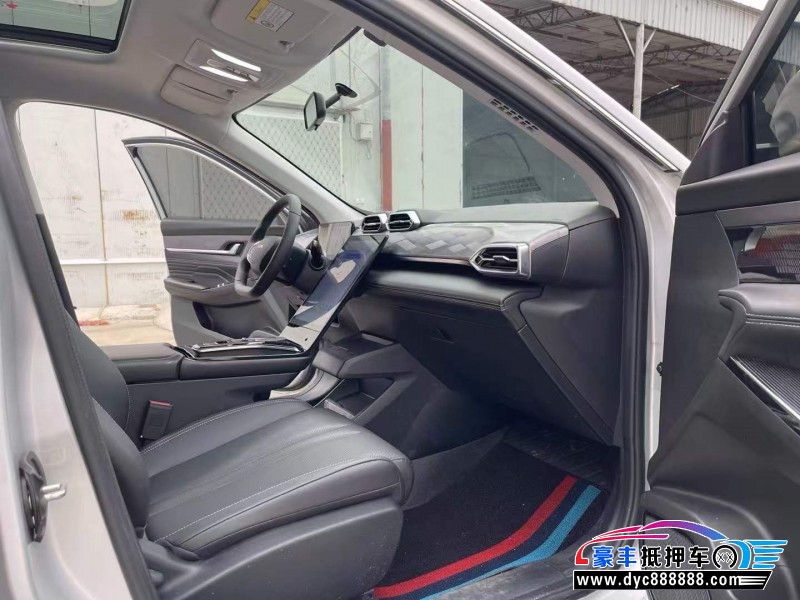 24年东风风神浩瀚轿车抵押车出售