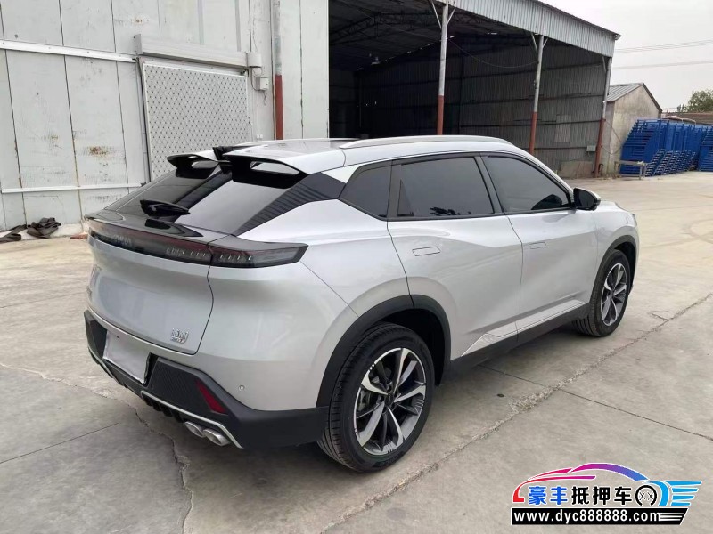 24年东风风神浩瀚轿车抵押车出售