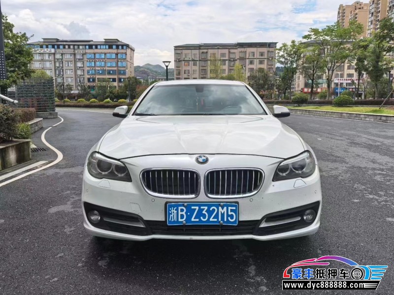 17年宝马5系轿车抵押车出售
