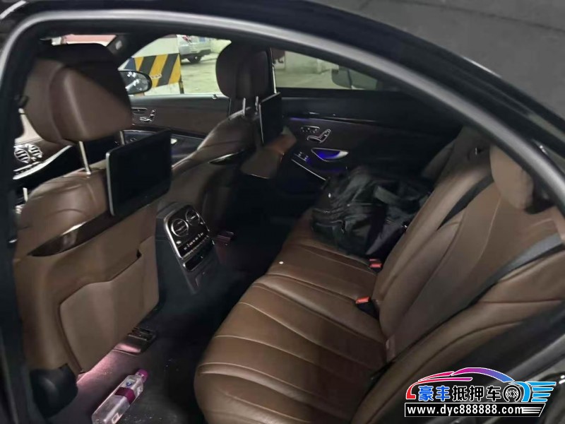 18年奔驰S轿车抵押车出售