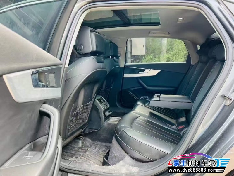 22年奥迪A4L轿车抵押车出售