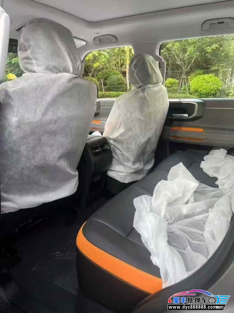 25年北京BJ40轿车抵押车出售